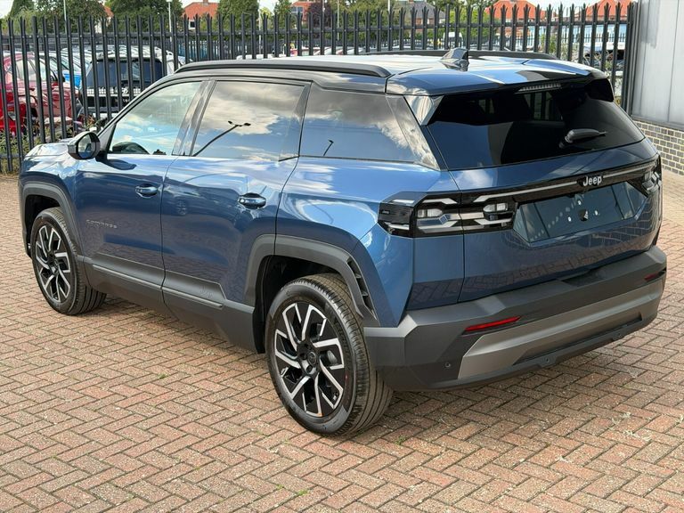 Jeep Compass 1.5 T4 E-torque Hybrid Limited Dct Grey #11