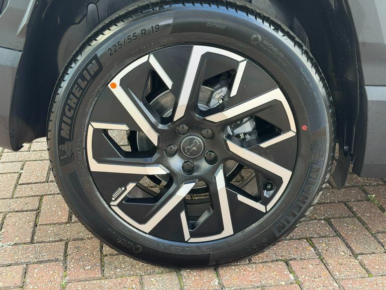 Jeep Compass 1.5 T4 E-torque Hybrid Limited Dct Grey #50