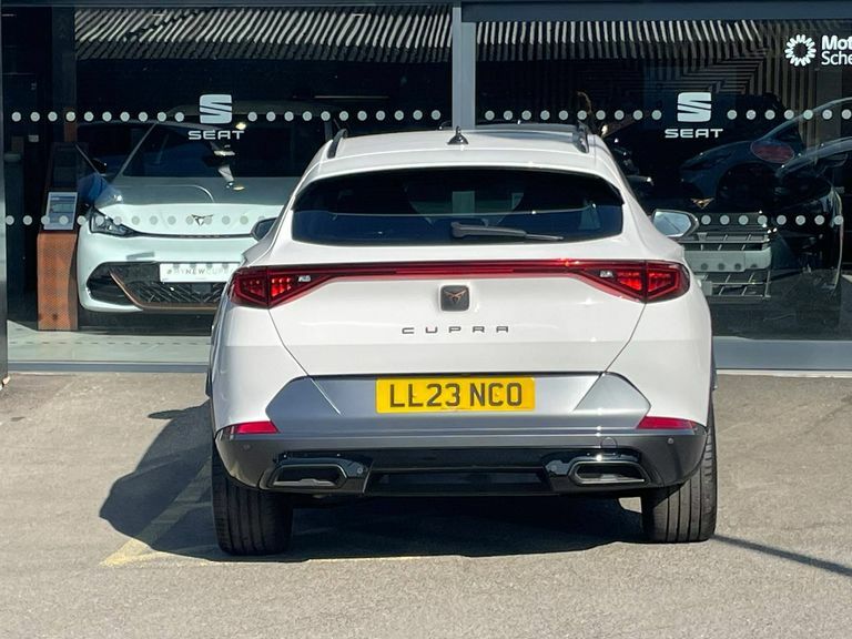 Cupra Formentor 1.5 Tsi 150 V2 LL23NCO White #4