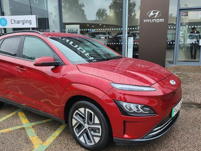 Hyundai Kona 150Kw Premium 64Kwh Red