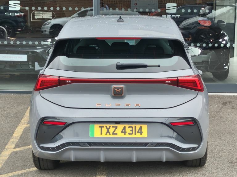 Cupra Born 150Kw V1 58Kwh Grey #4