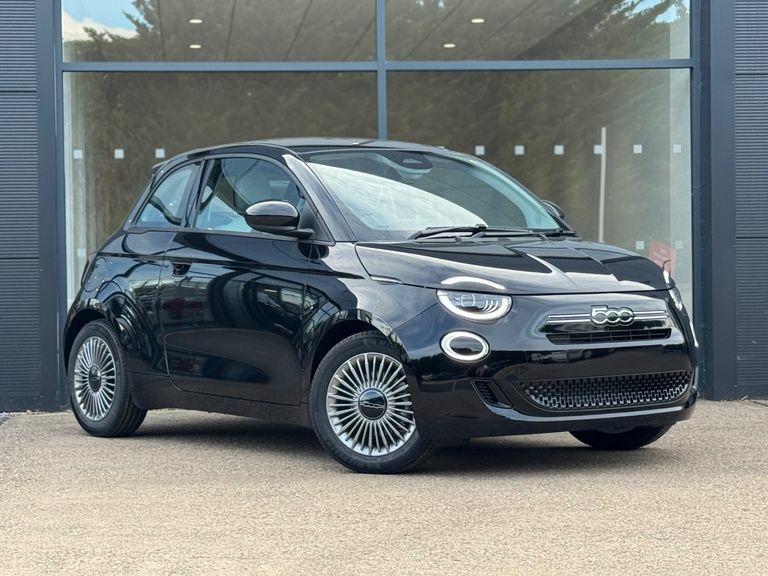 Fiat 500 1.0 Mild Hybrid Icon Black