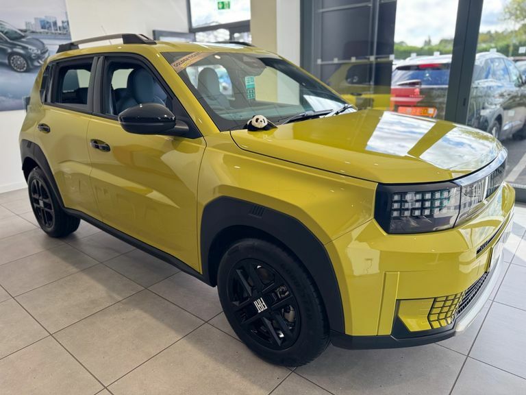 Fiat Panda 83Kw Icon 44Kwh Yellow