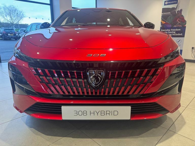 Peugeot 308 Hatchback Red #3