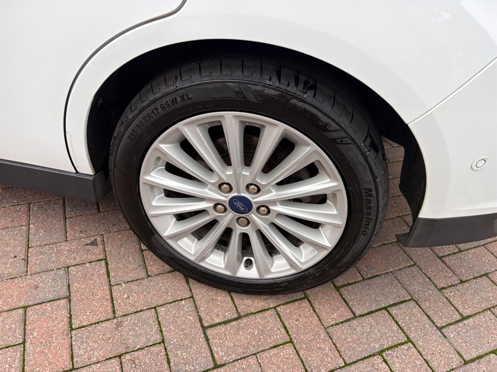 Ford Grand C-Max C-max Titanium X Tu Silver #36