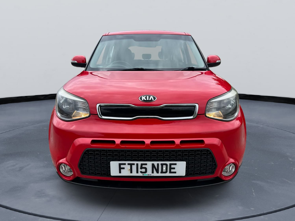 Kia Soul Hatchback Red #3