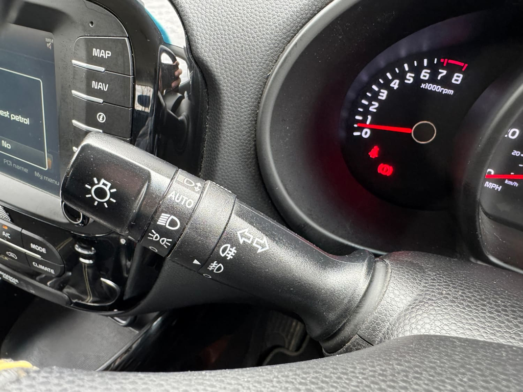 Kia Soul 1.6 Crdi 134 Maxx Dct Yellow #22