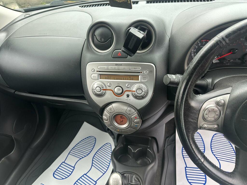 Nissan Micra Visia Silver #15