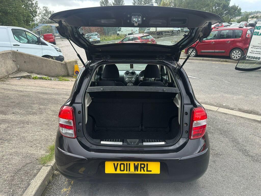 Nissan Micra Visia Silver #10