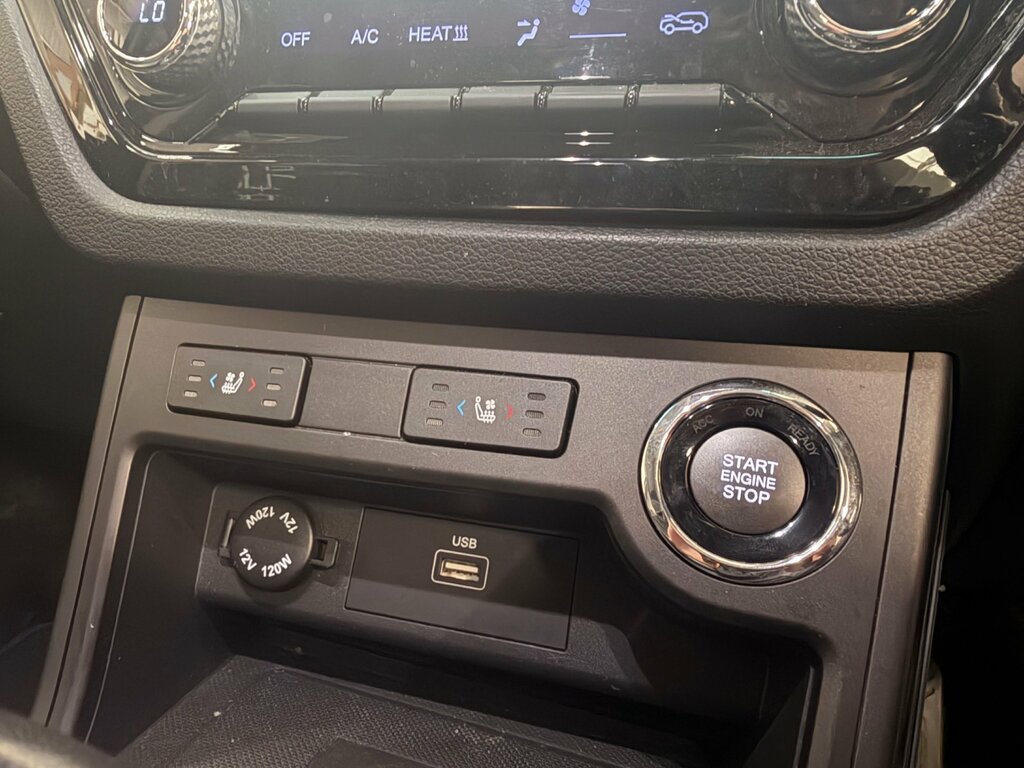 SsangYong Korando e-Motion 140Kw Ultimate 61.5Kwh Grey #32