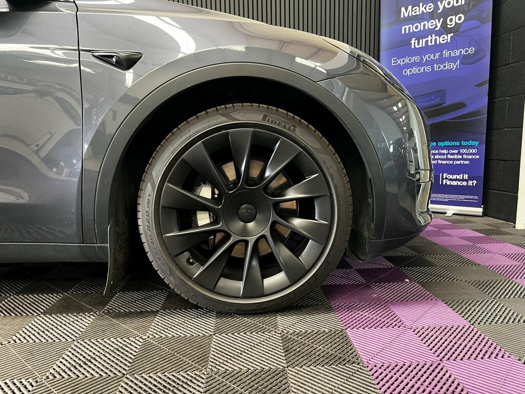Tesla Model Y Y Dual Motor Long White #39