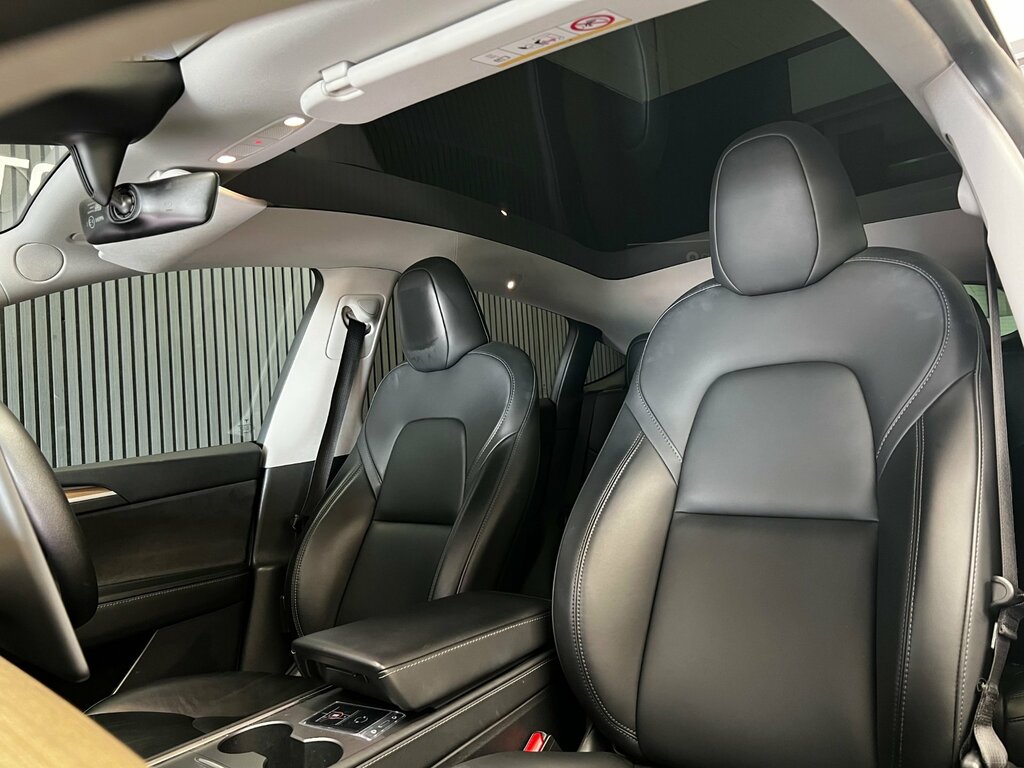 Tesla Model Y Y Dual Motor Long White #23