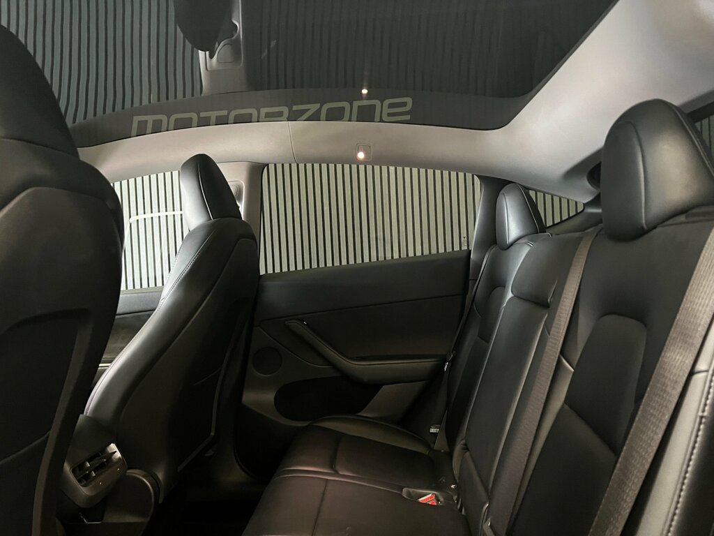 Tesla Model Y Y Dual Motor Long White #19