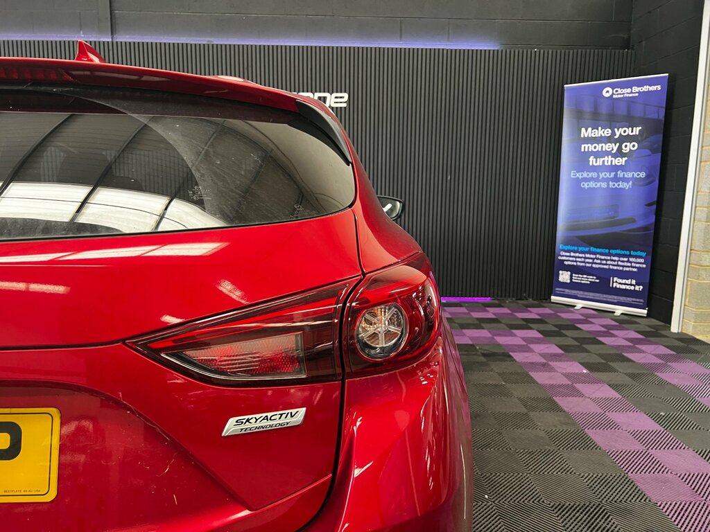 Mazda 3 2.2Td Se-l Skyactiv-d 5-Door Hatchback Red #45