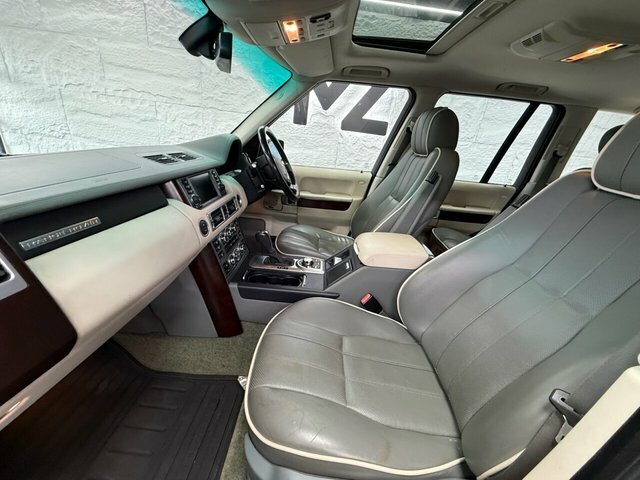 Land Rover Range Rover 3.6 Td V8 Vogue Station Wagon Gold #2