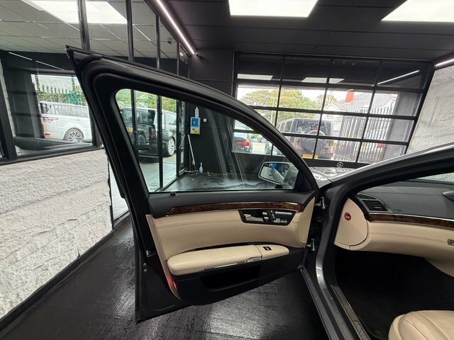 Mercedes-Benz S Class 3L Null Silver #36