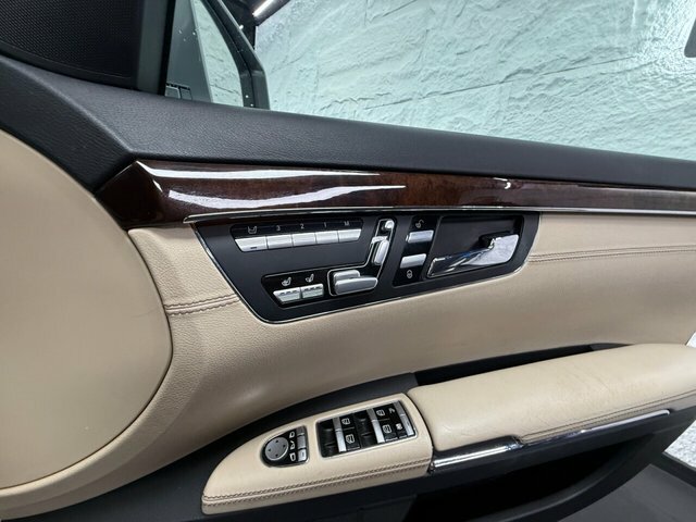 Mercedes-Benz S Class 3L Null Silver #27
