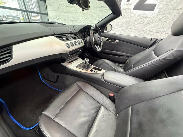 BMW Z4 20I Sdrive Red #14