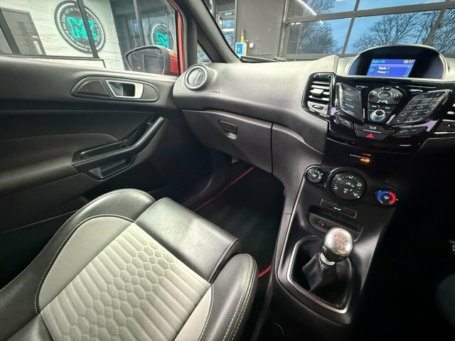 Ford Fiesta 1.0 Ecoboost Zetec Powershift Grey #14