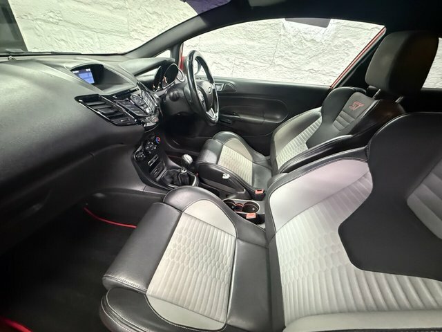 Ford Fiesta 1.6T Ecoboost St-2 Hatchback Eur Orange #6