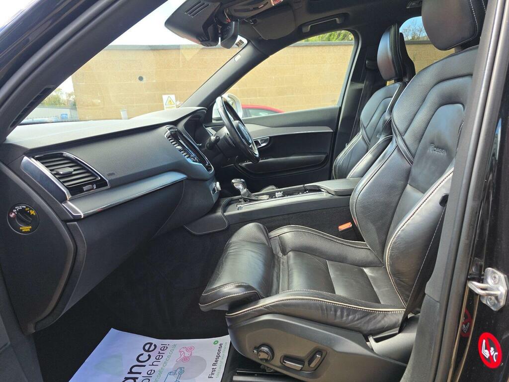 Volvo XC90 T8 Twin Engine R-design Black #42