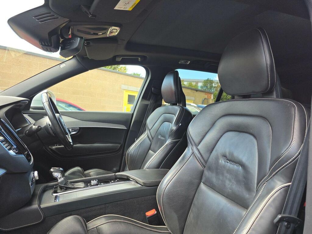 Volvo XC90 T8 Twin Engine R-design Black #41