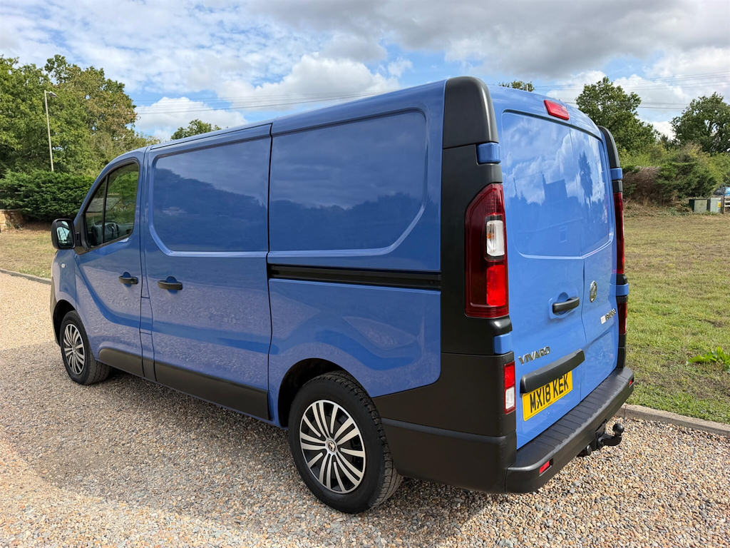 Vauxhall Vivaro 1.6 L 1.6 Cdti 2700 Biturbo Ecotec L1 H1 Euro 6 S Blue #4
