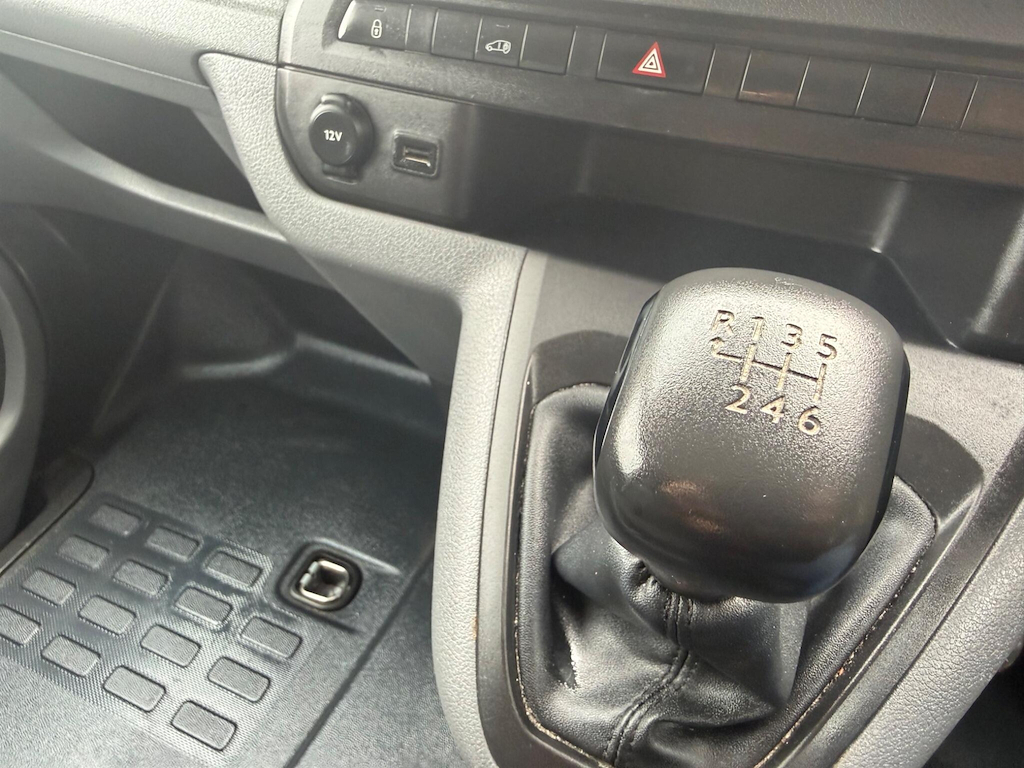 Peugeot Expert Panel Van 1.5 Bluehdi 1000 S Compact Panel Van Swb White #24