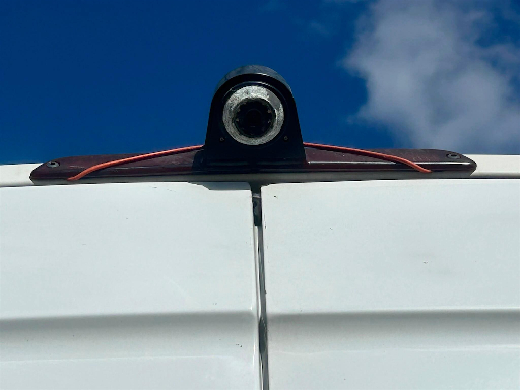 Mercedes-Benz Sprinter 2L Progressive White #19