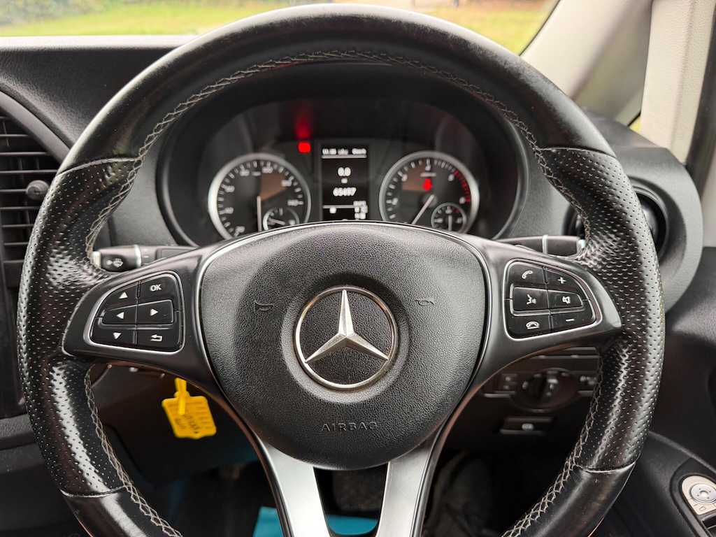 Mercedes-Benz Vito 2.0 114 Cdi Select Black #20