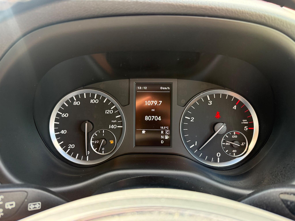 Mercedes-Benz Vito 111Cdi Van Black #18