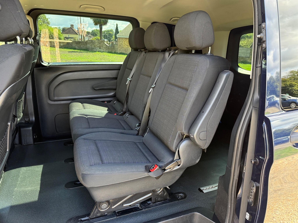 Mercedes-Benz Vito 111Cdi Van Black #15
