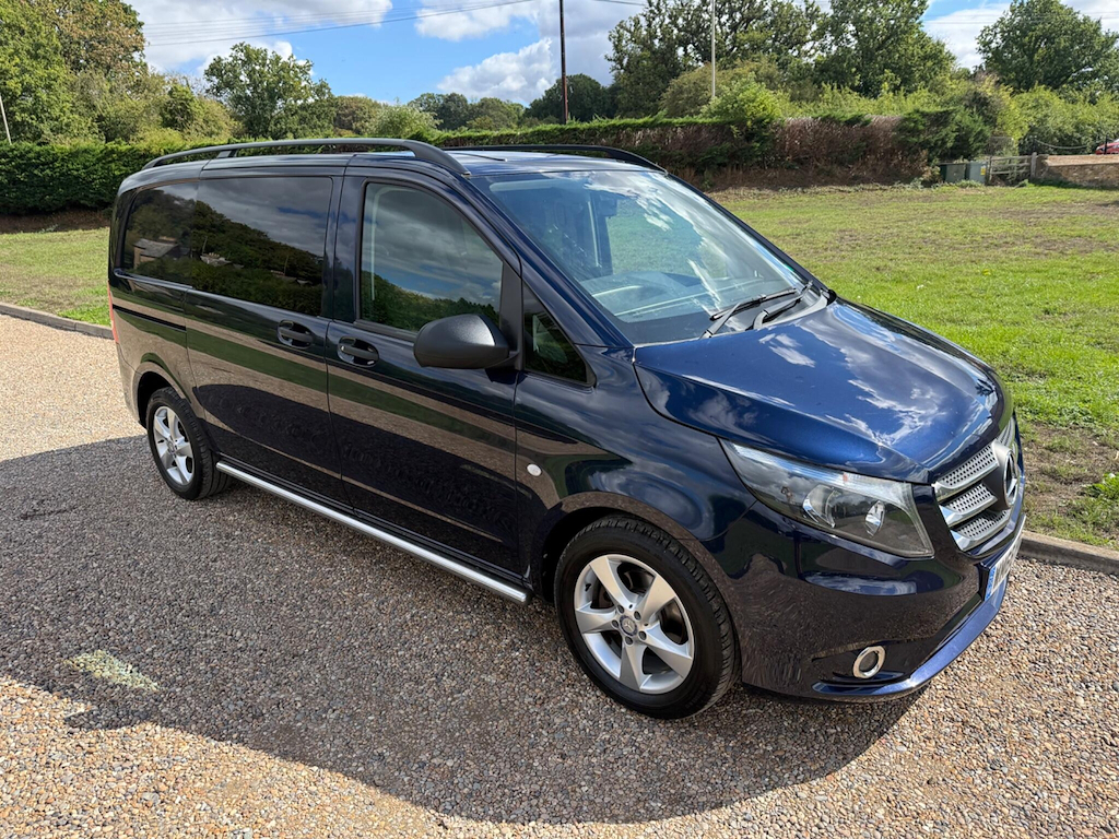 Mercedes-Benz Vito 111Cdi Van Black #6