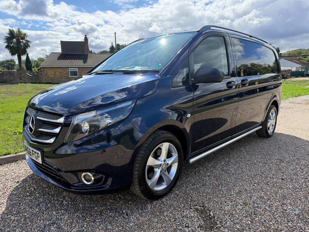 Mercedes-Benz Vito 111Cdi Van Black #12