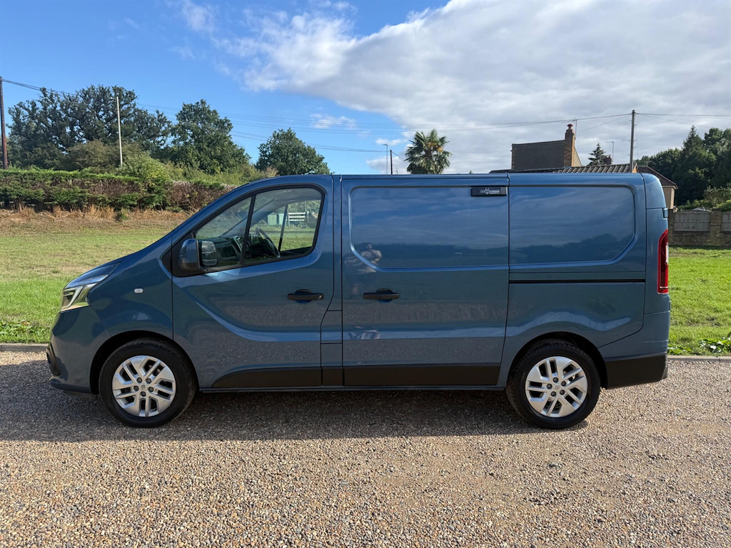 Renault Trafic 2.0 Dci Energy 30 Sport Panel Van Manua Grey #8