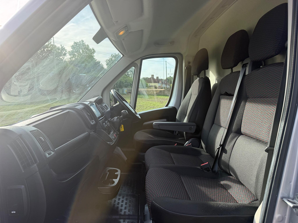 Peugeot Boxer Diesel White #18