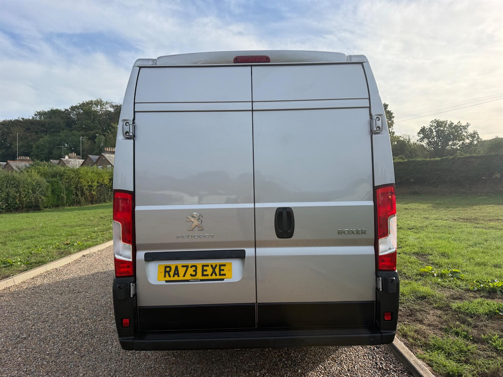 Peugeot Boxer 2.2 L 2.2 Bluehdi 435 Professional Premium L4 Hi Grey #5