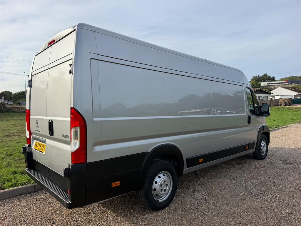 Peugeot Boxer 2.2 L 2.2 Bluehdi 435 Professional Premium L4 Hi Grey #6