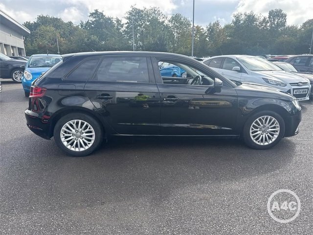 Audi A3 2.0 Tdi Se Technik Sportback Eur FM15NBK Black #2