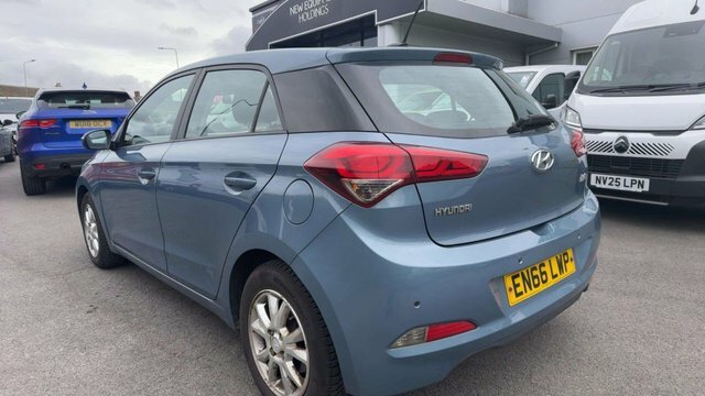 Hyundai I20 1.2 Se Hatchback Euro 6 84 Ps Blue #2