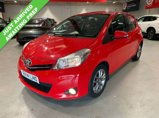 Toyota Yaris Excel Red #1