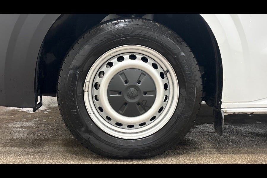 Volkswagen Transporter 2.0 Tdi T28 Commerce Panel Van F White #6
