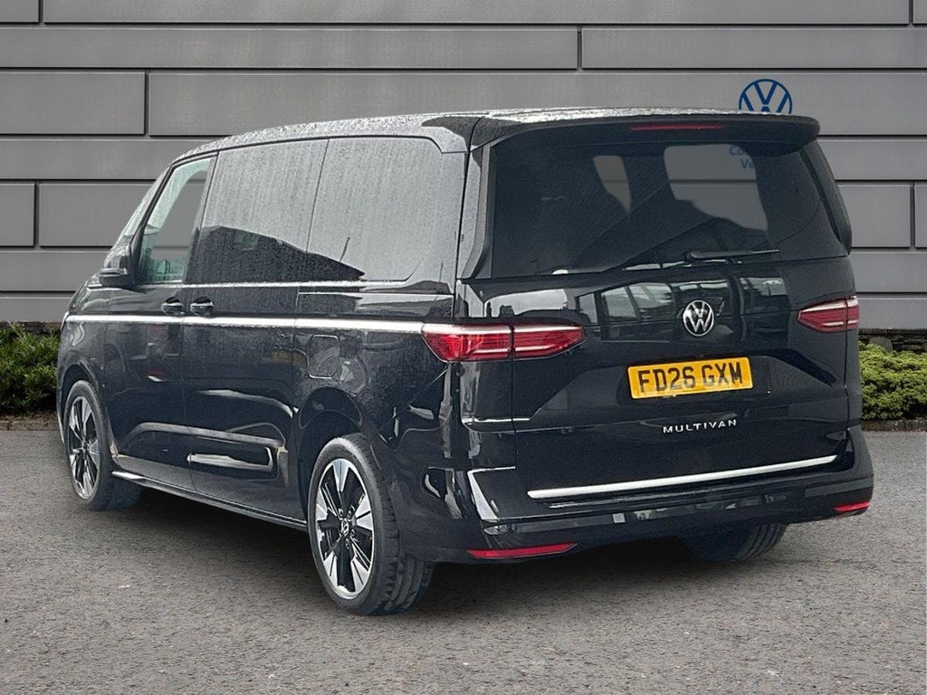 Volkswagen Multivan 2.0 Tdi Style Long Mpv Dsg Euro 6 Ss Black #2