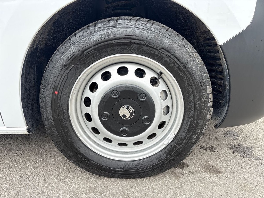 Vauxhall Vivaro Prime Black #14