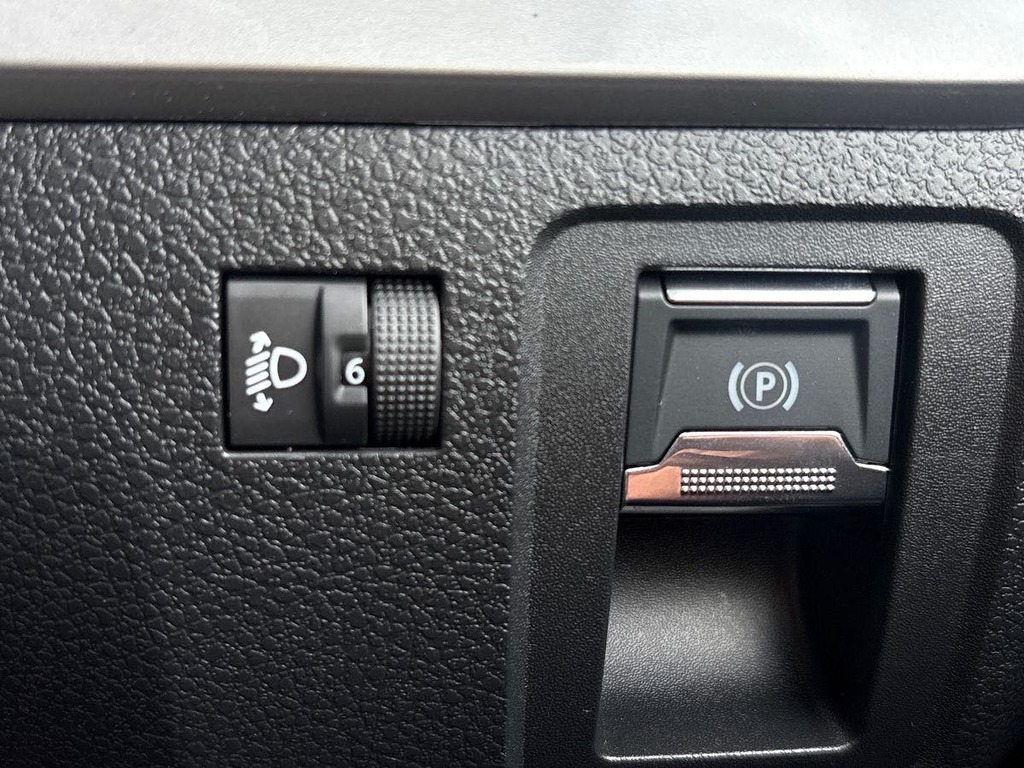 Vauxhall Vivaro Prime Black #21