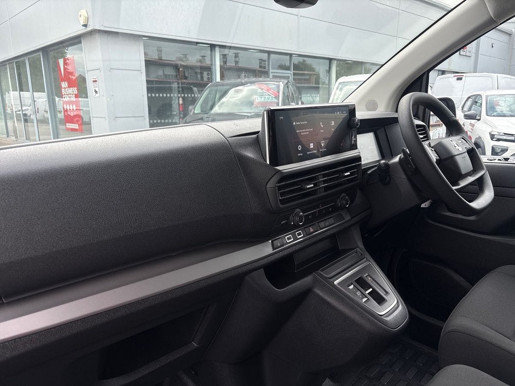 Vauxhall Vivaro Prime Black #7