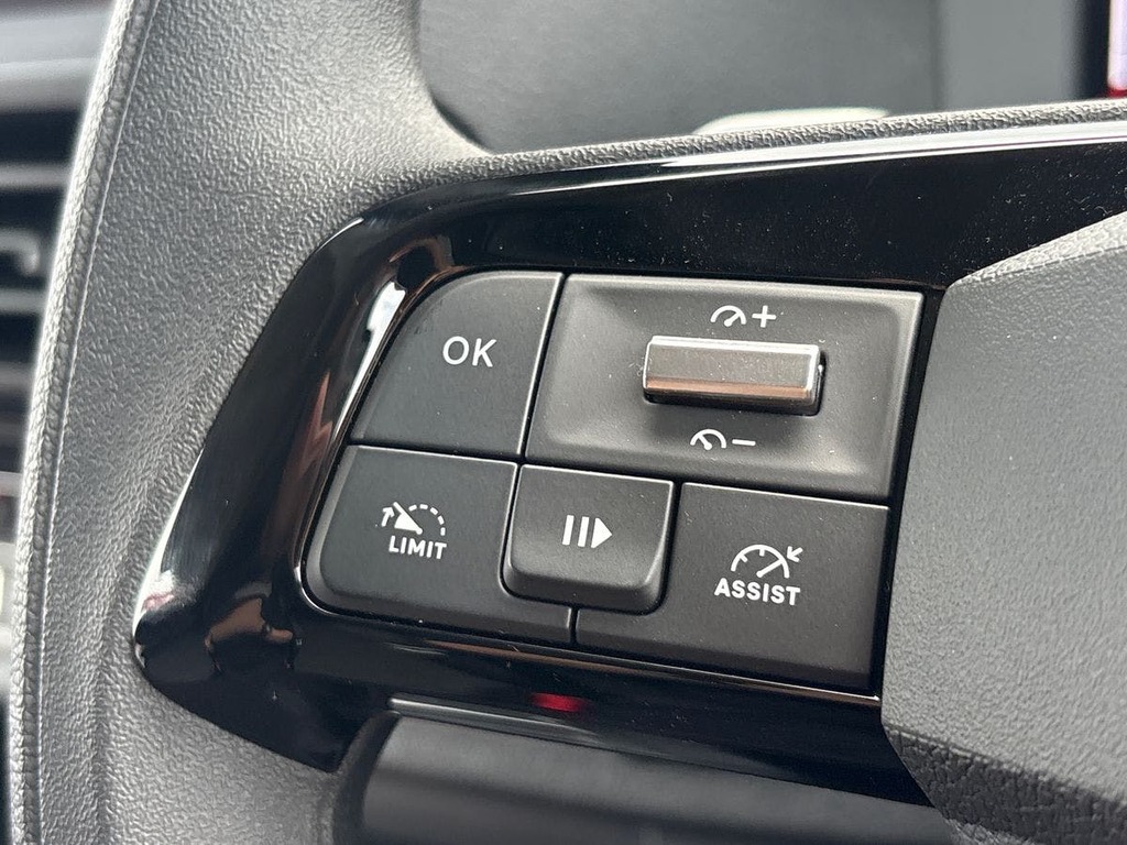 Vauxhall Vivaro Prime Black #18