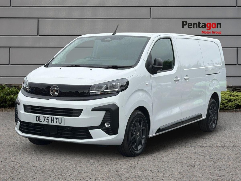 Vauxhall Vivaro 1.5 Turbo D Pro Xl Panel Van 6Dr Lwb White #3