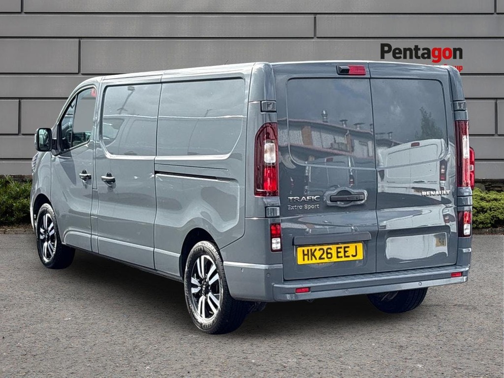 Renault Trafic 2.0 Dci Blue Ll30 Extra Sport Panel Van Grey #2