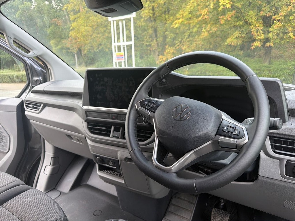 Volkswagen E-Transporter T34 65Kwh Commerce Pro Panel Van Grey #5